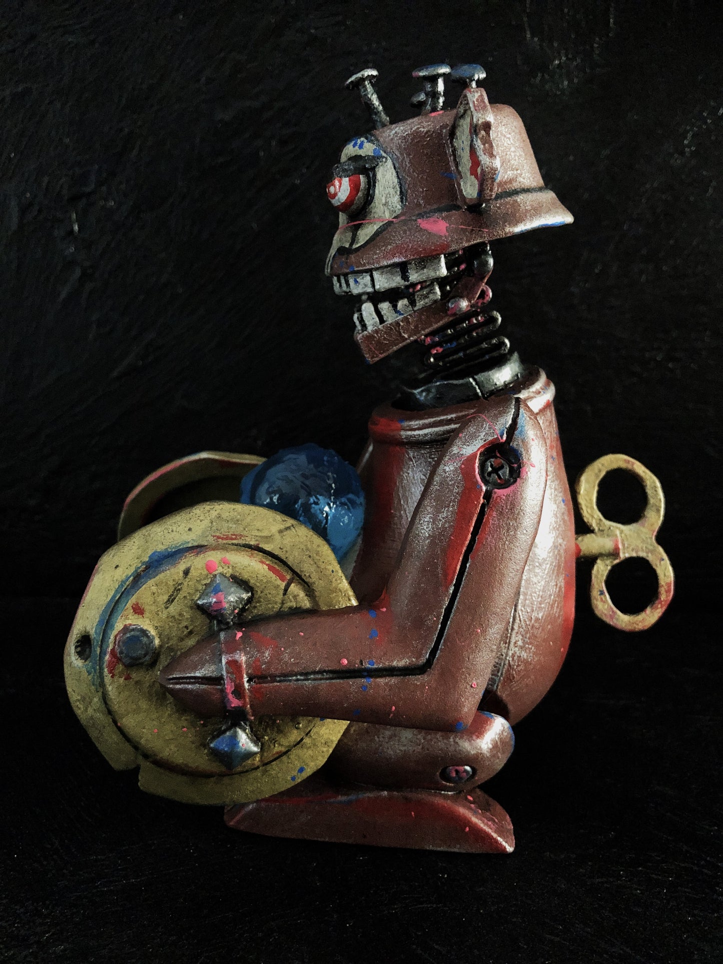 figurine