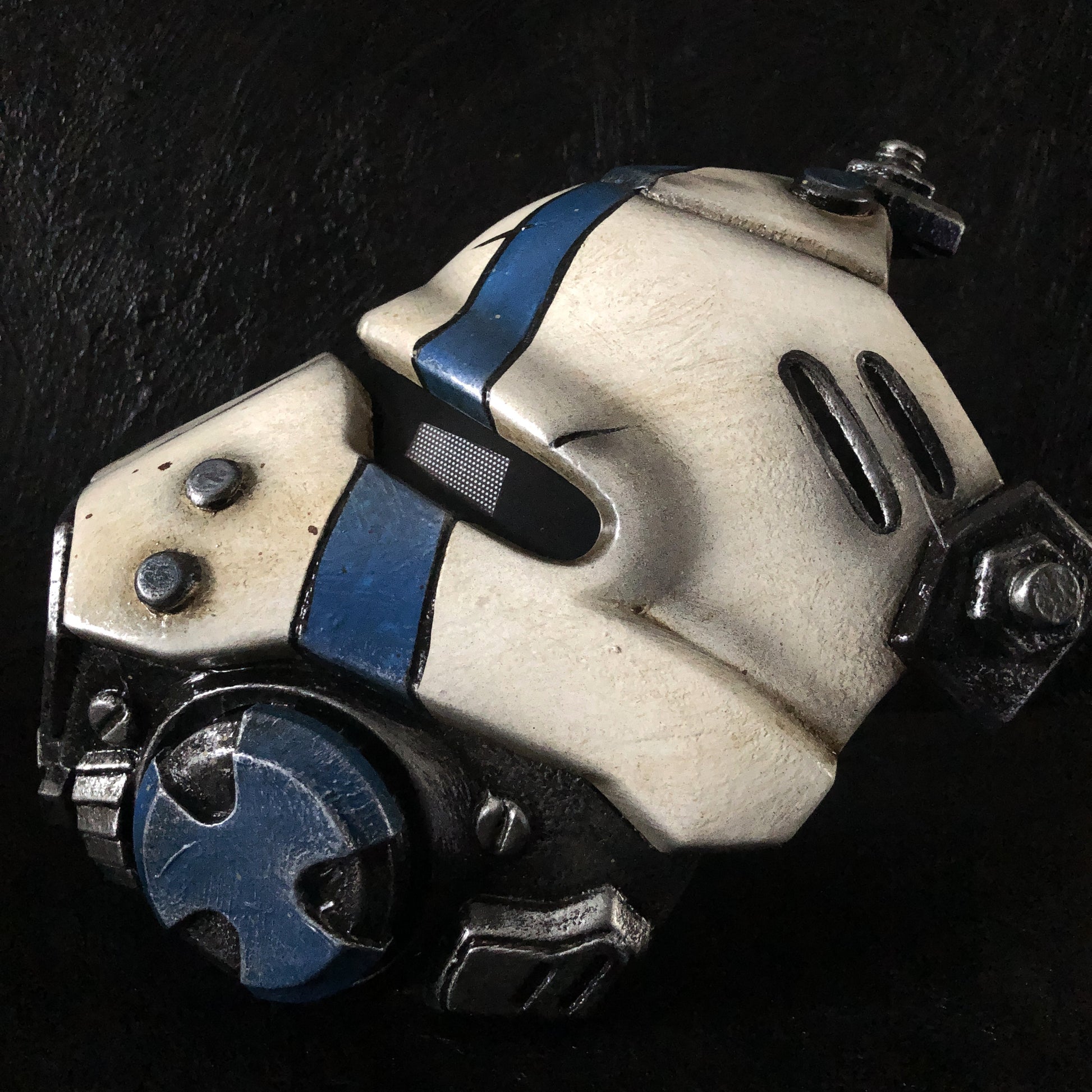 borderlands psycho ripper mask