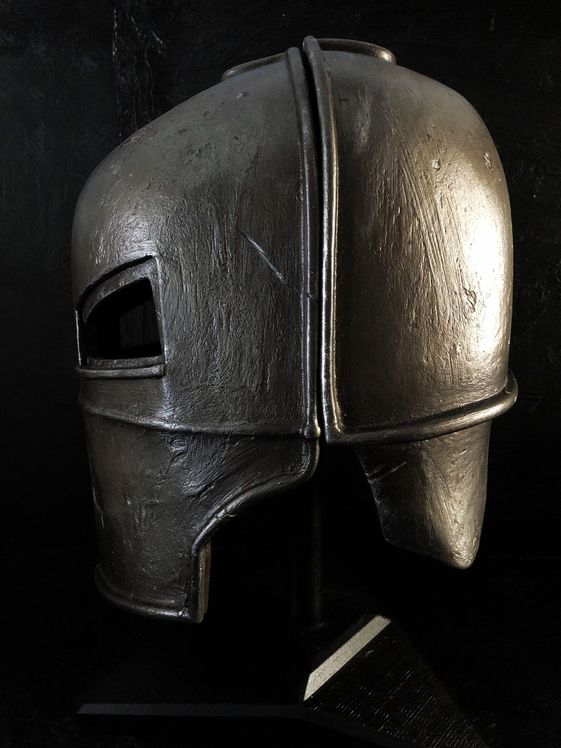 iron man 1 helmet IRON MAN